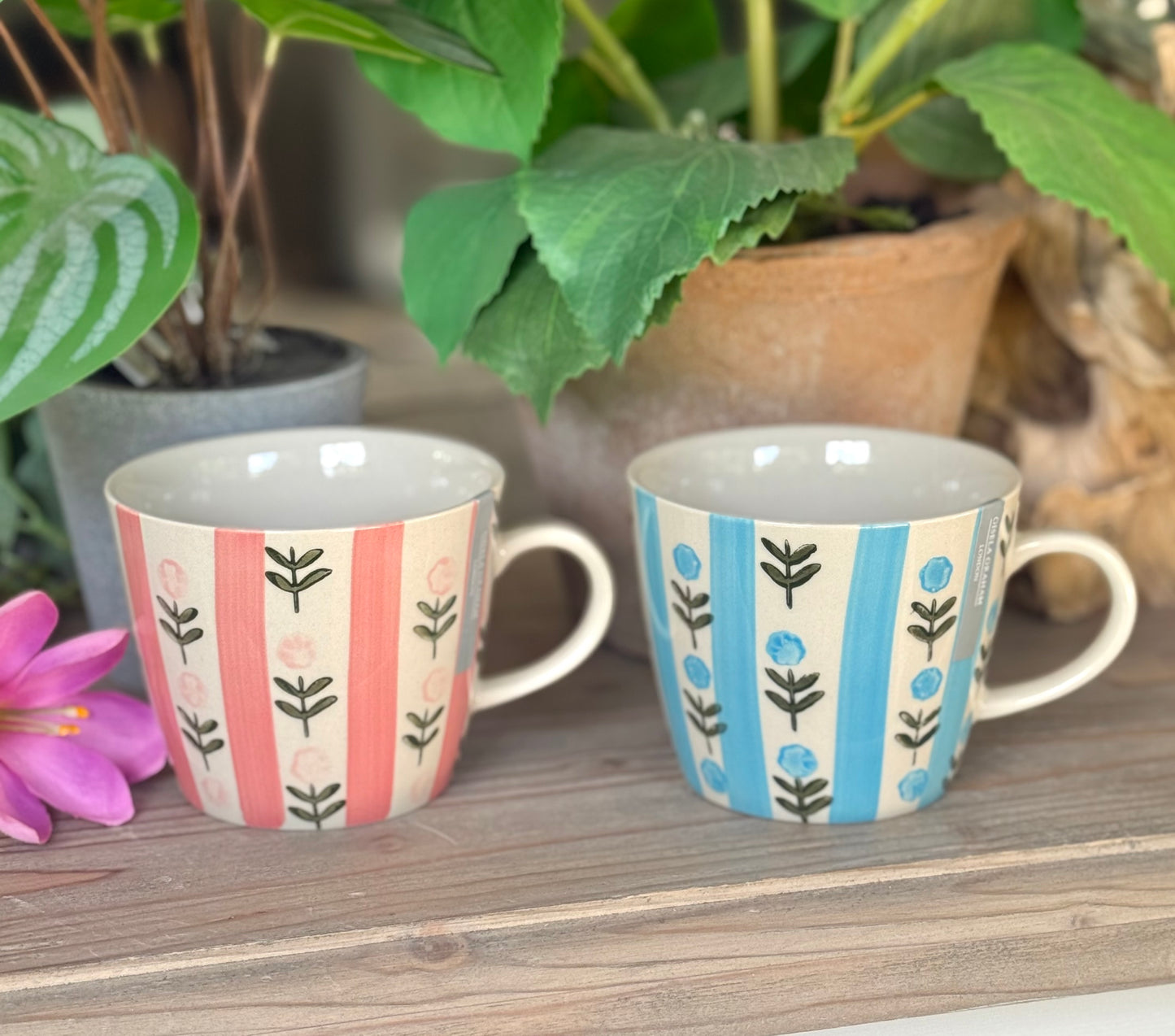 Floral Striped Stoneware Mug- 2 Colour Options Available.