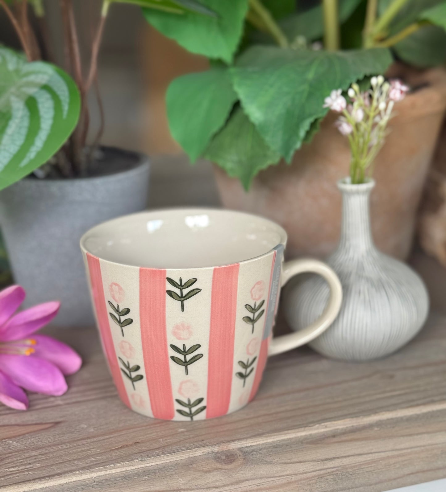 Floral Striped Stoneware Mug- 2 Colour Options Available.