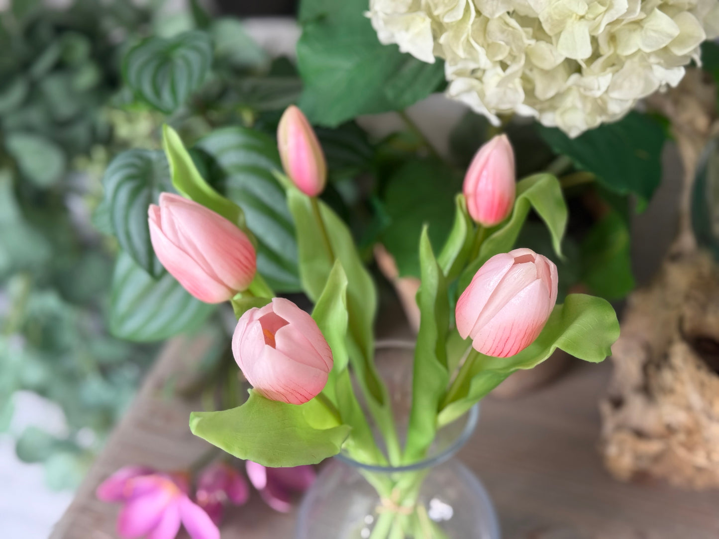 Pink Tulip Bunch - 5 stems per bunch