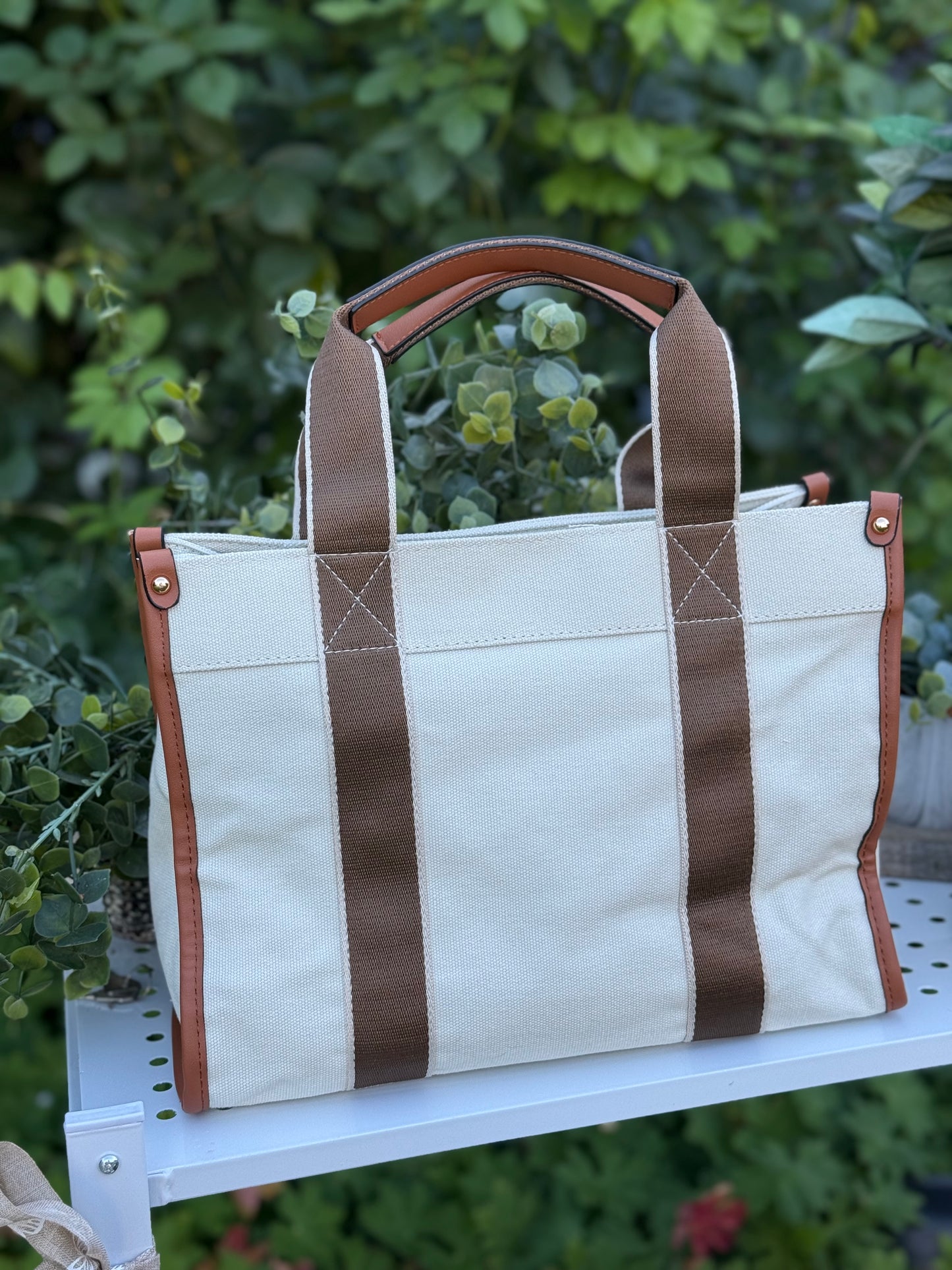 New Embroidered Tote Bag - Beige