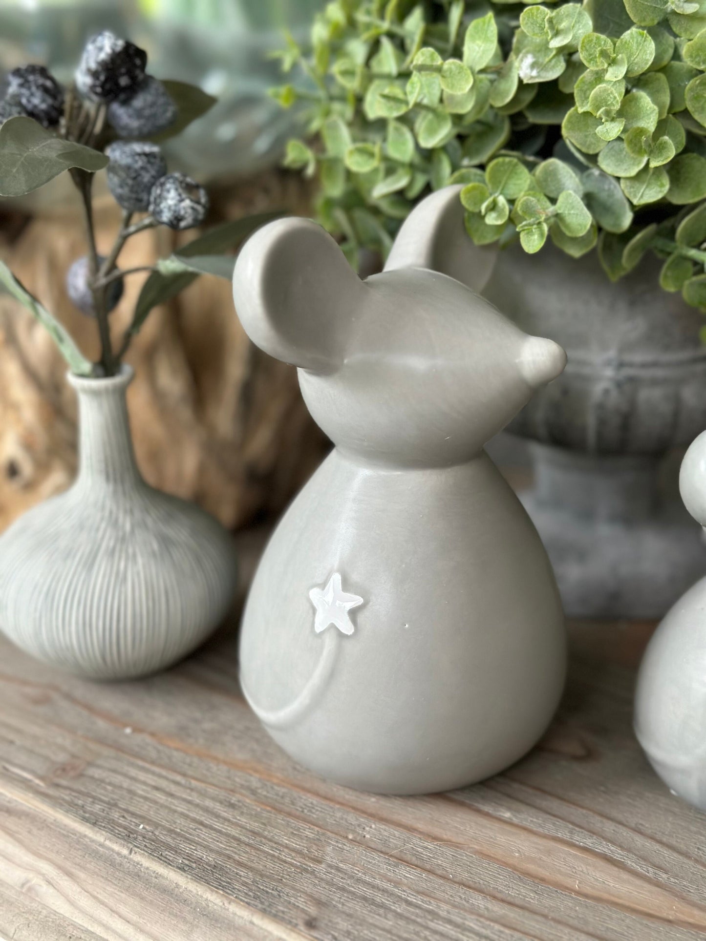 Grey Ceramic Mouse; Available in 2 sizes.