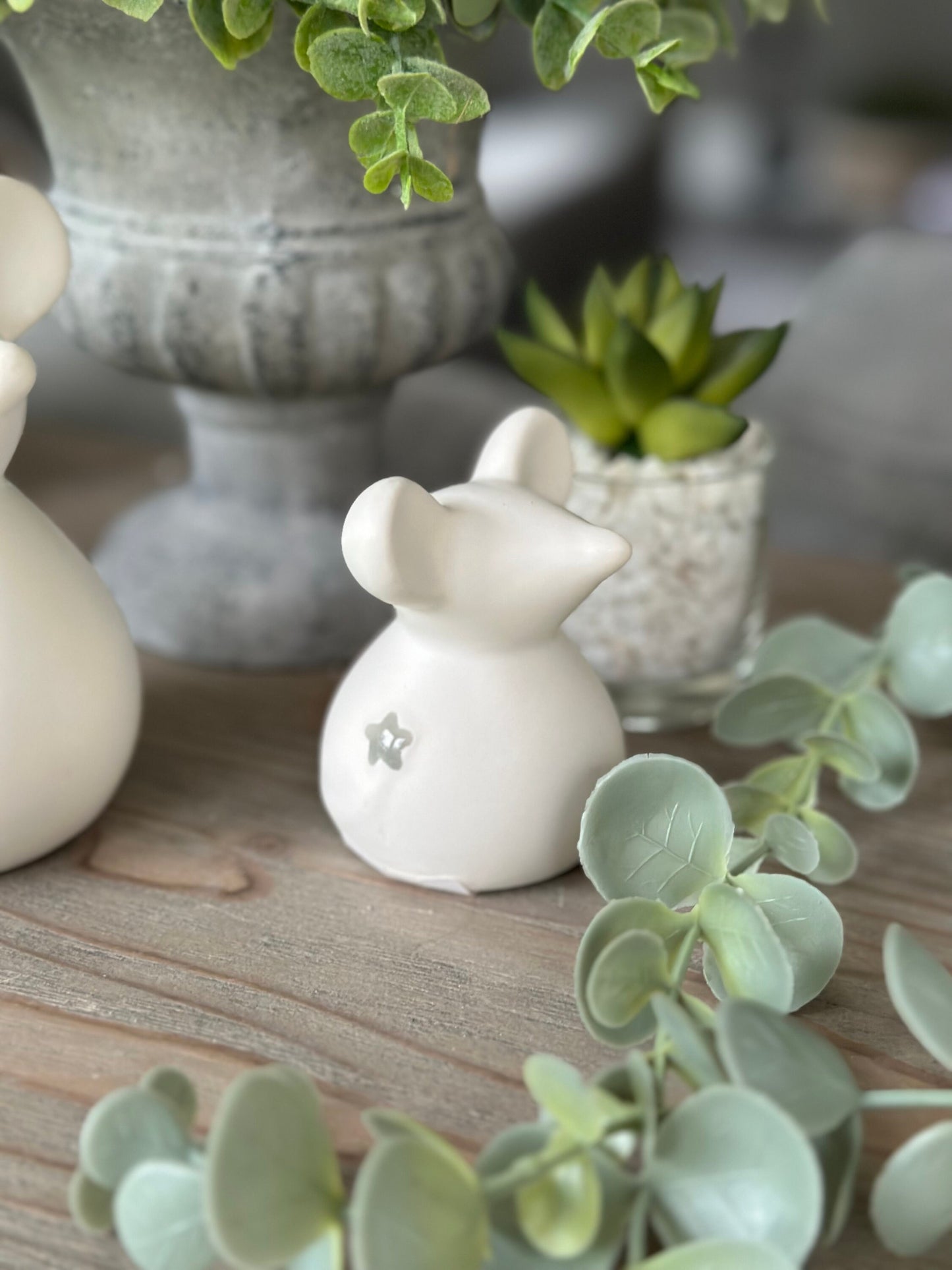 White Ceramic Mouse; Available in 2 sizes.