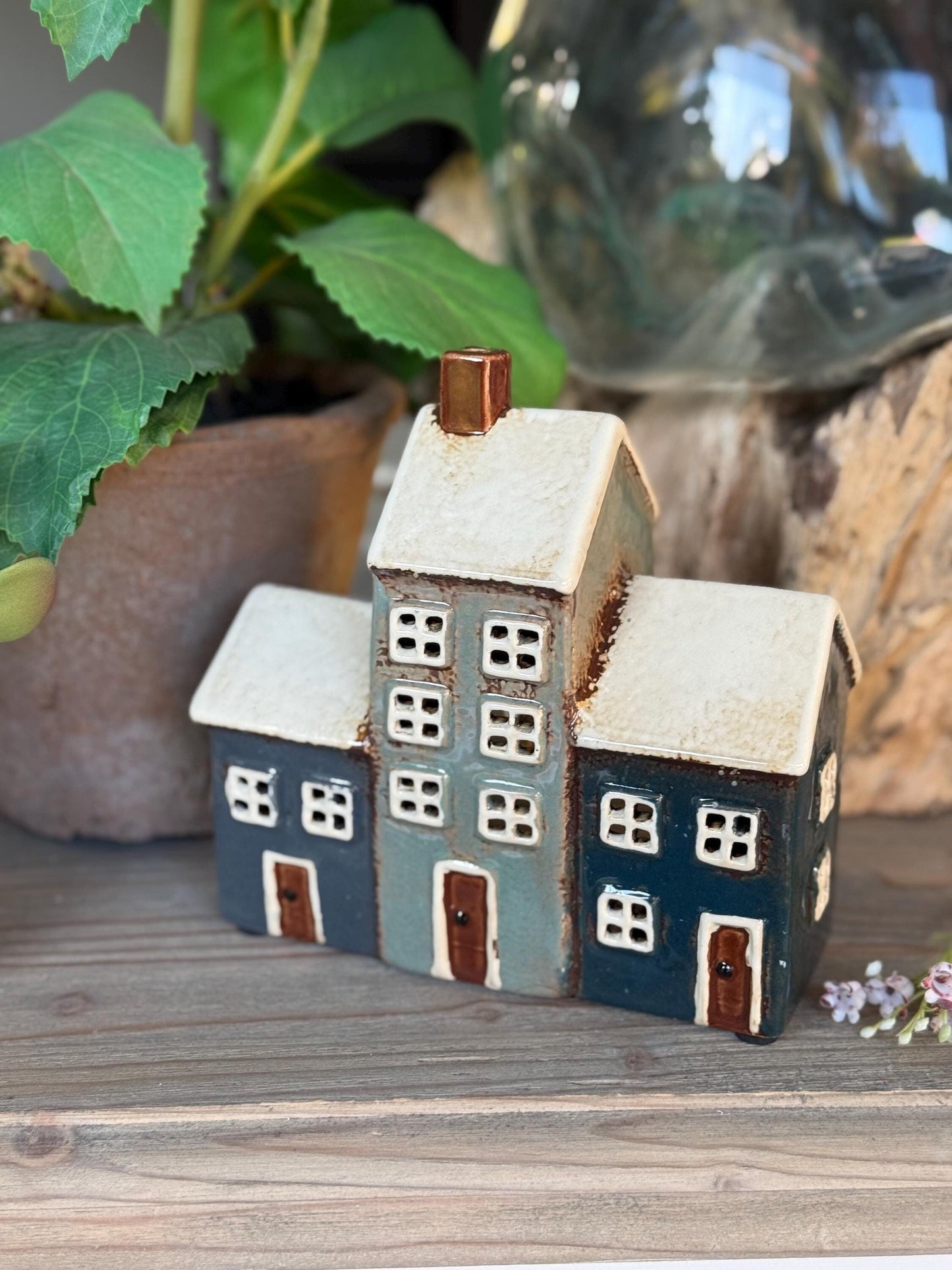 Country Chic Tealight Chateau