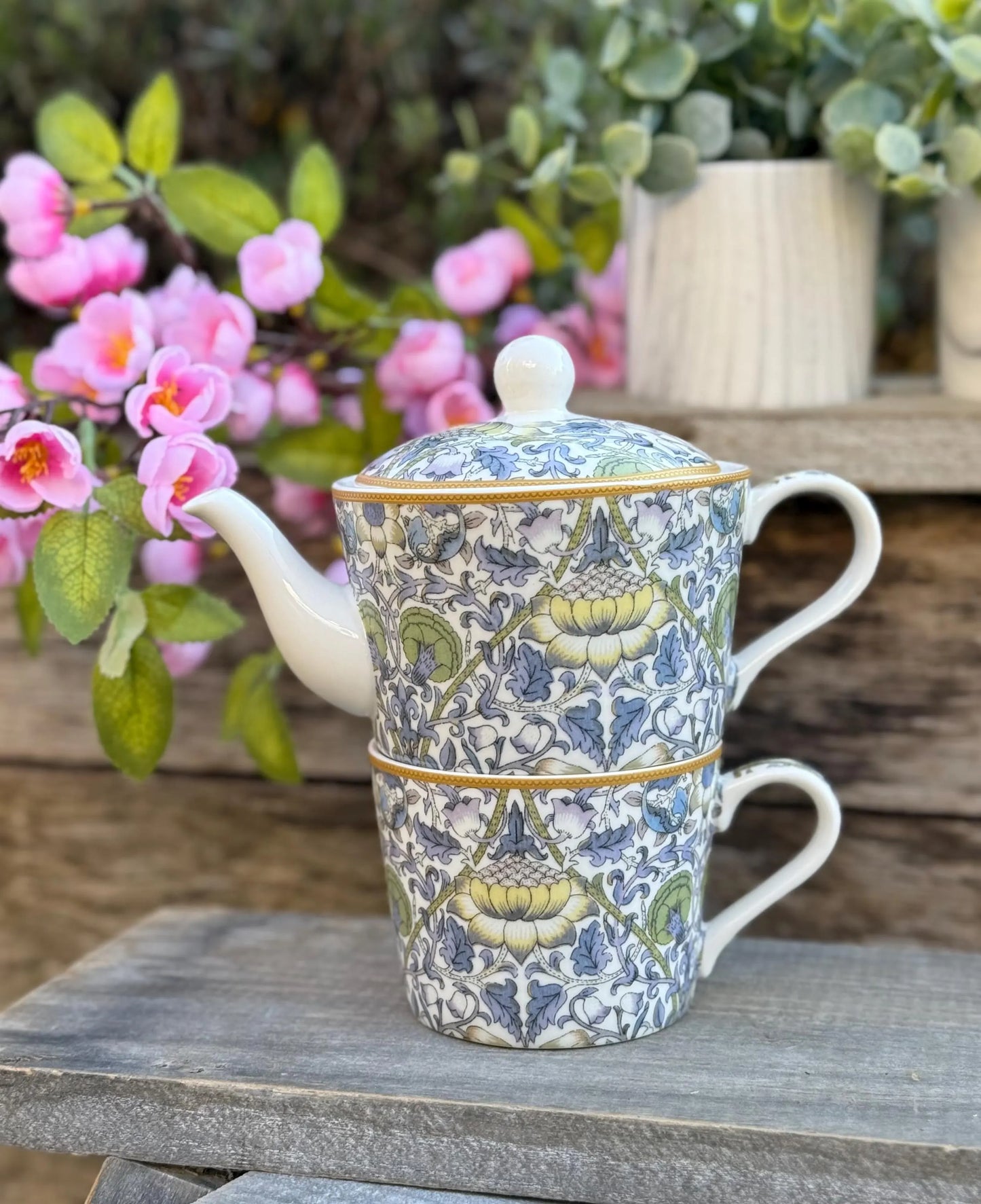 Tea for One - William Morris Lodden Porcelain Tea Set