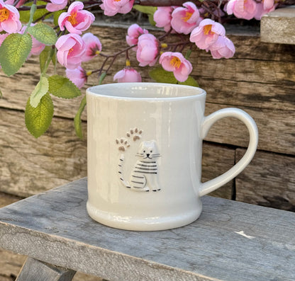 Embossed Animal Stoneware Mugs - Available in 4 designss
