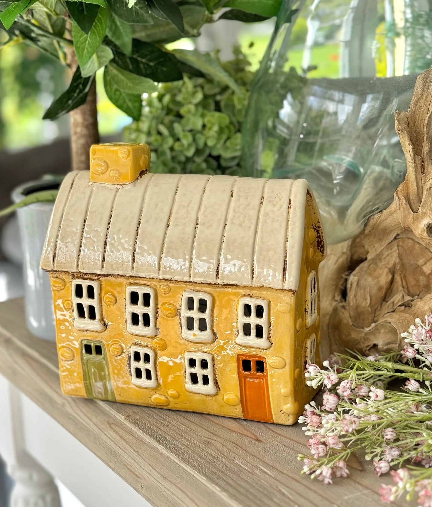 Double Terrace House Tealight