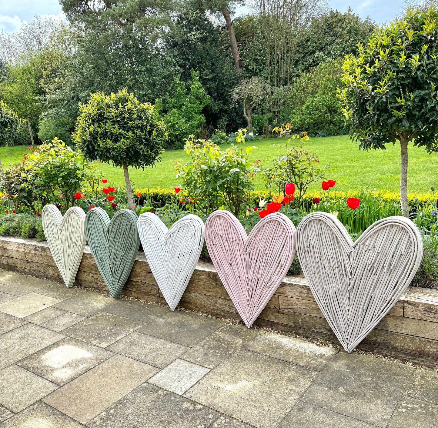 Large Garden Green Wicker Heart- 85cm