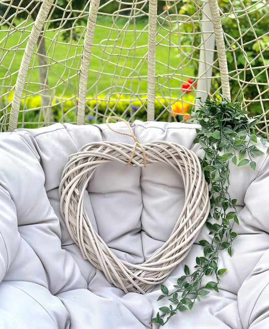 Medium Taupe Wicker Hanging Heart - 40cm