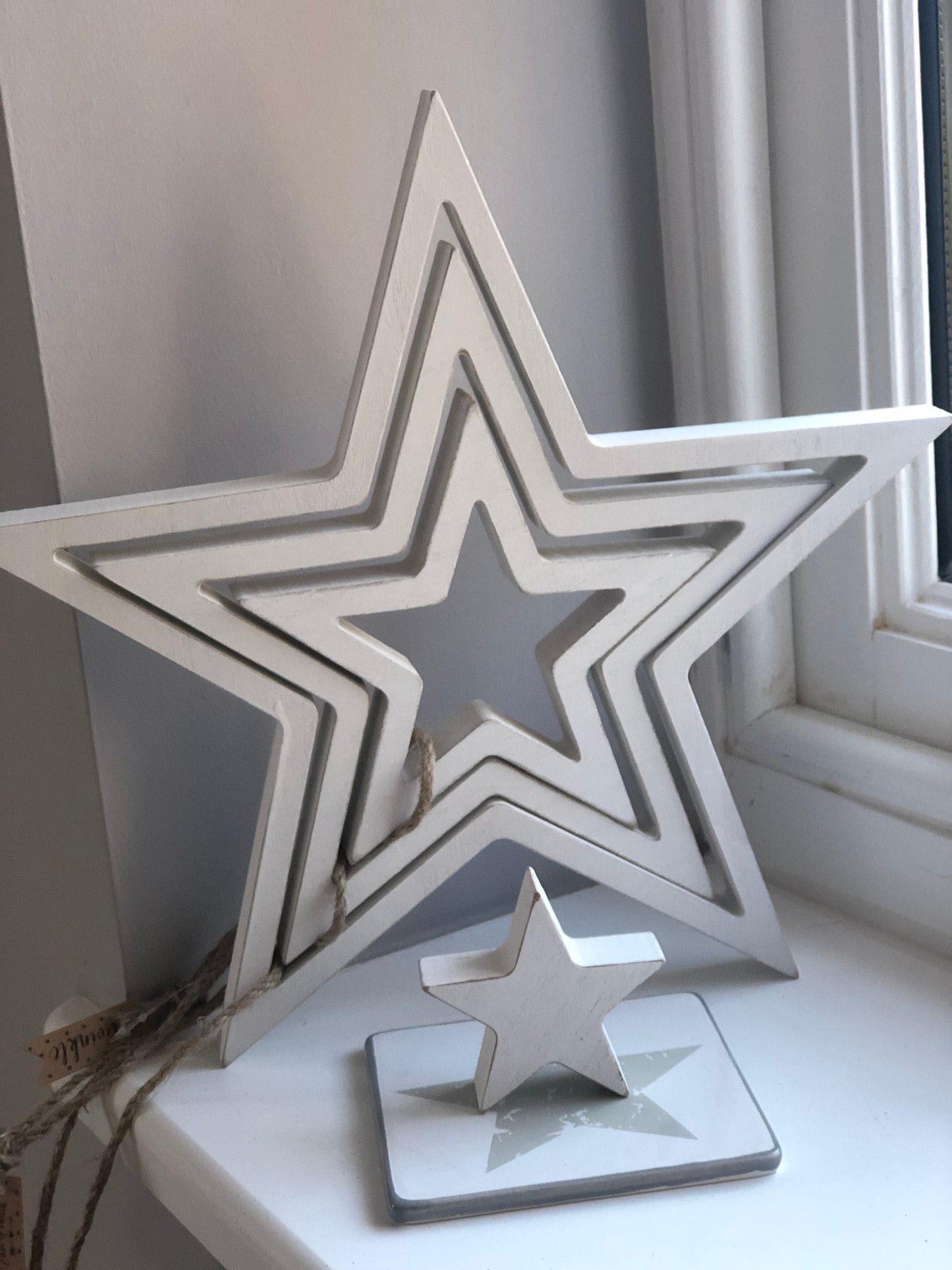 East of India White Wooden Stars. Set of 4